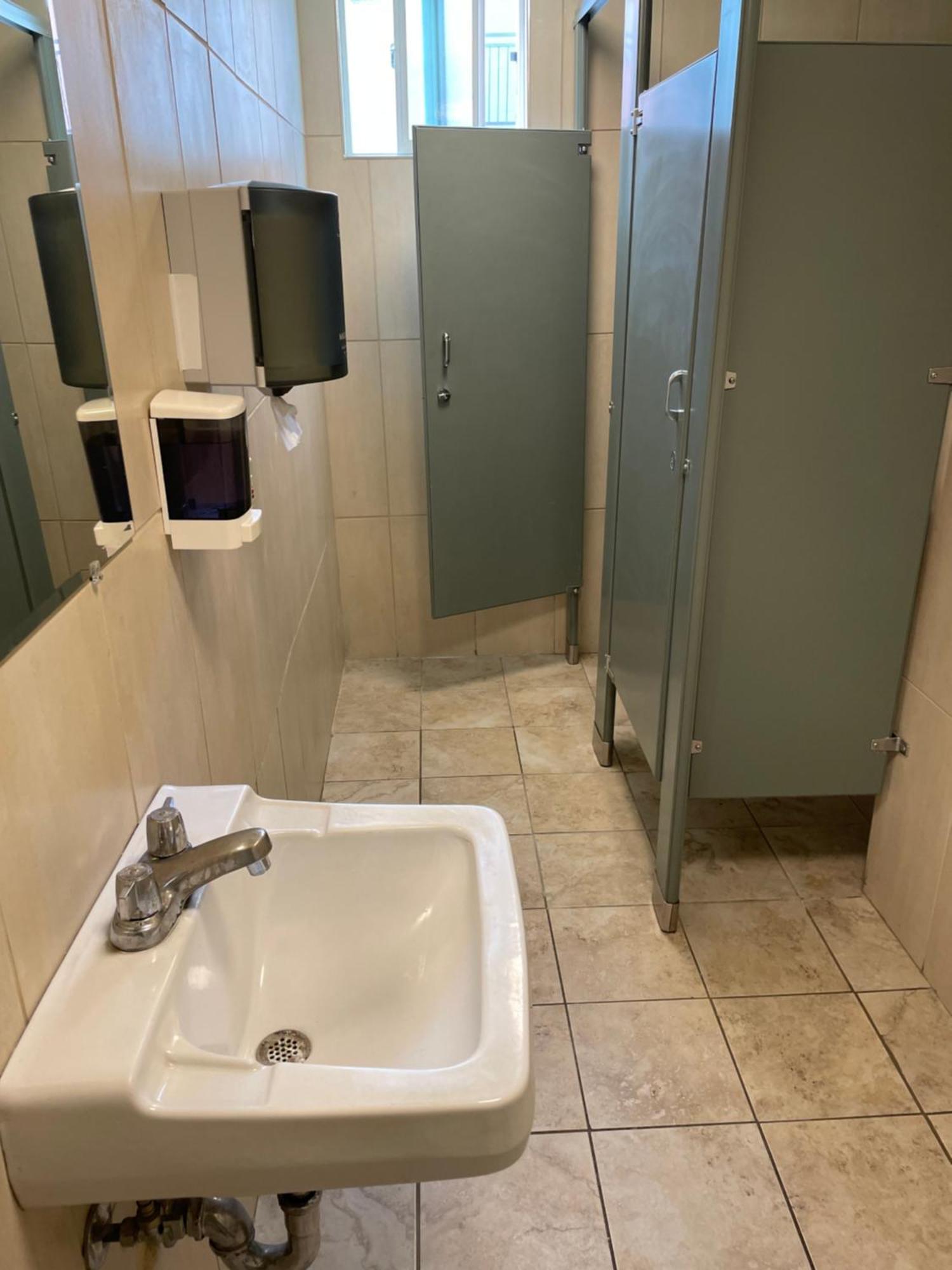 Randolph Hotel Huntington Park Bagian luar foto